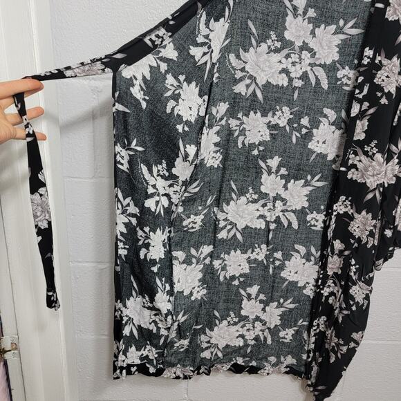 Spiritual Gangster Kimono Tie Front Cover One Size Rayon - Picture 9 of 12